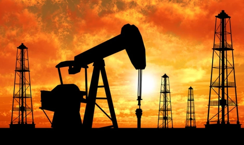 Ξεκινούν γεωτρήσεις οι Αμερικανοί – Στουρνάρας για πλεονάσματα: «Μόνο χώρες με πετρέλαιο μπορούν να τα πετύχουν»